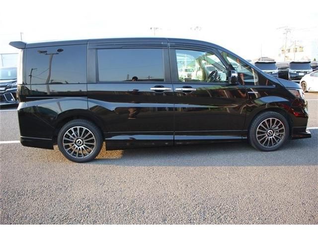 HONDA STEPWAGON E:HEV SPAD 2019 Image 31