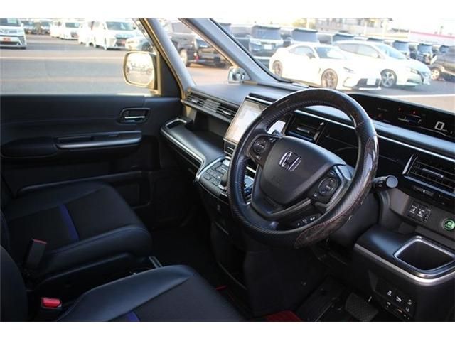 HONDA STEPWAGON E:HEV SPAD 2019 Image 31