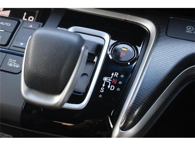 HONDA STEPWAGON E:HEV SPAD 2019 Image 31