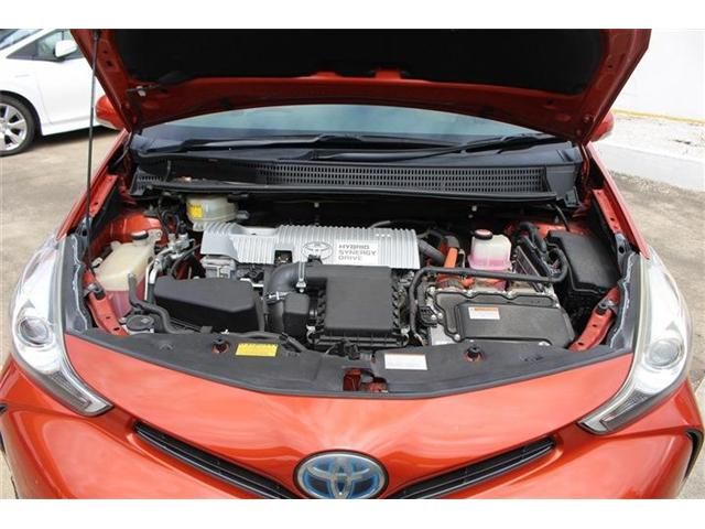 TOYOTA PRIUS ALPHA 2015 Image 31