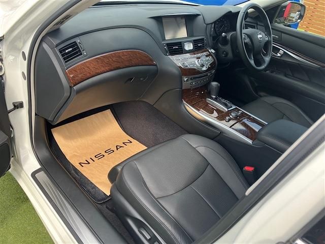 NISSAN FUGA 4WD 2021 Image 31