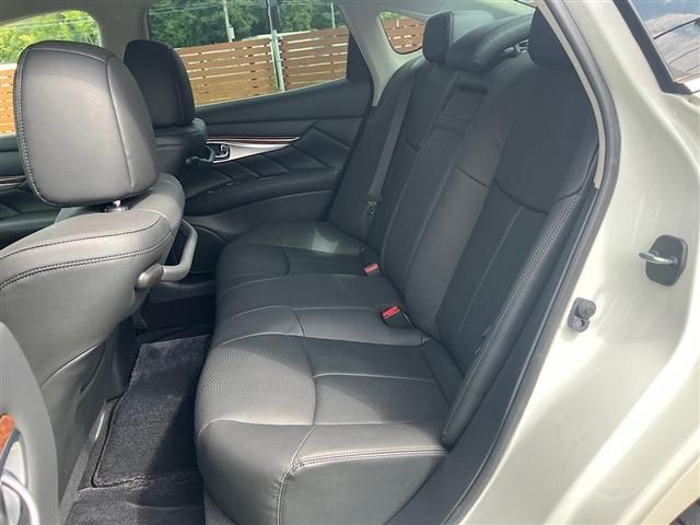 NISSAN FUGA 4WD 2021 Image 31