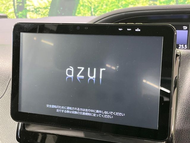 TOYOTA VOXY 4WD 2017 Image 31