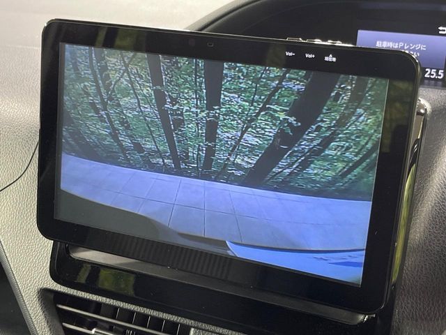 TOYOTA VOXY 4WD 2017 Image 31