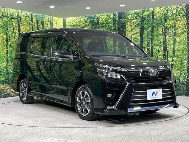 TOYOTA VOXY 4WD 2017 Image 31