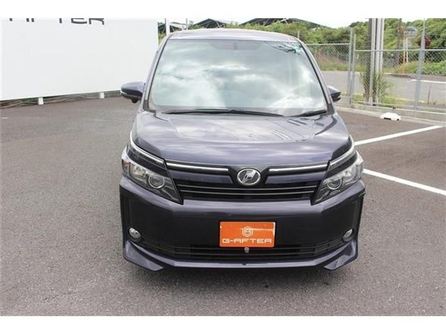 TOYOTA VOXY 2015 Image 31