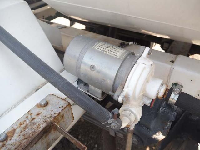 HINO DUTRO 2008 Image 31