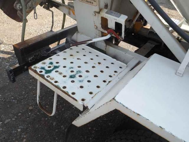 HINO DUTRO 2008 Image 31