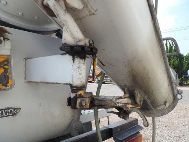 HINO DUTRO 2008 Image 31