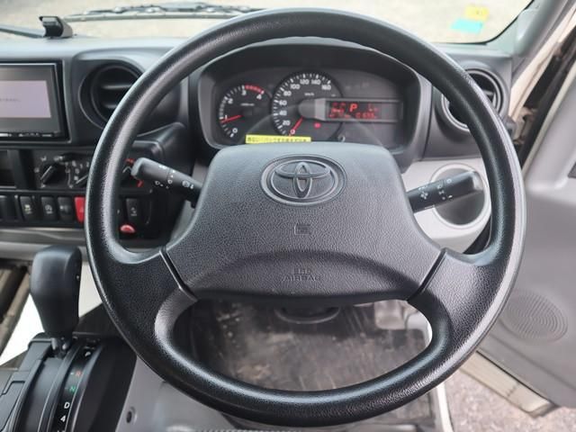 TOYOTA DYNA 2019 Image 31