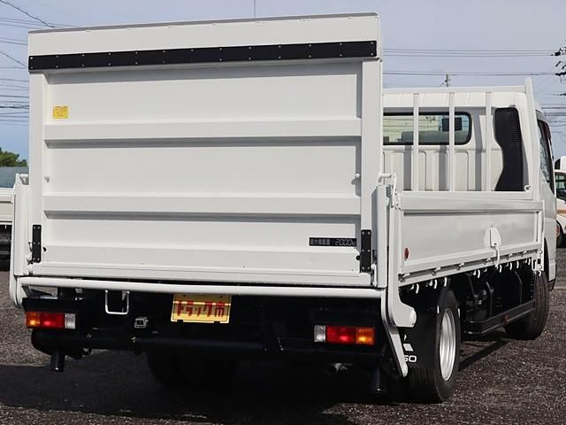 MITSUBISHI CANTER 2018 Image 31