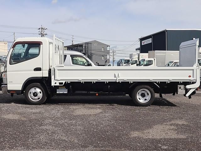 MITSUBISHI CANTER 2018 Image 31
