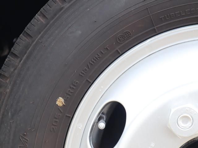 MITSUBISHI CANTER 2018 Image 31