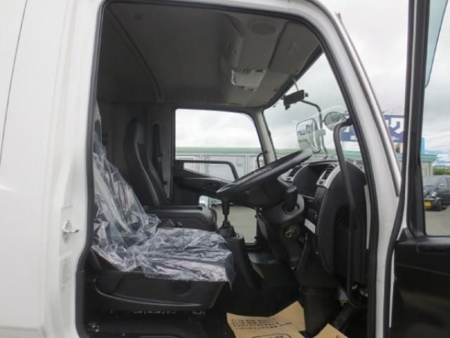 MITSUBISHI FUSOU FIGHTER 2020 Image 31