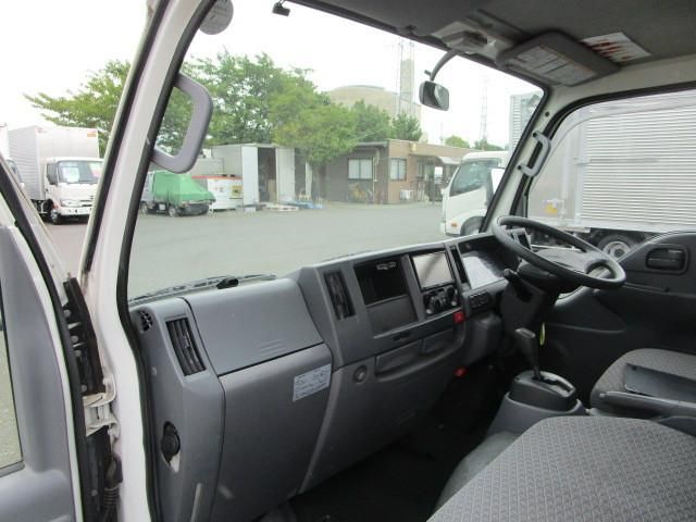 ISUZU ELF 2018 Image 31