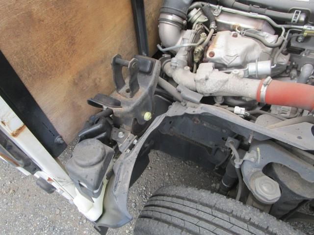 ISUZU ELF 2018 Image 31