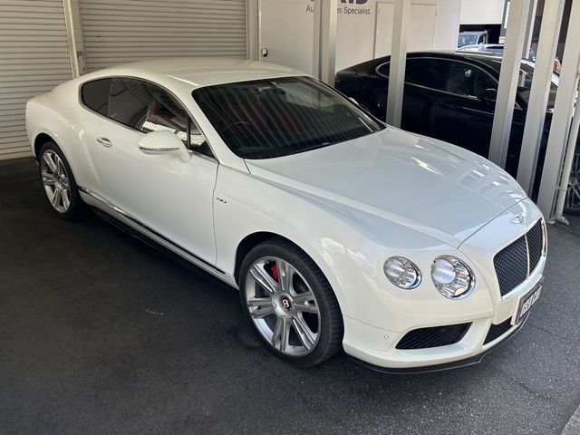 BENTLEY COUPE 2014 Image 31