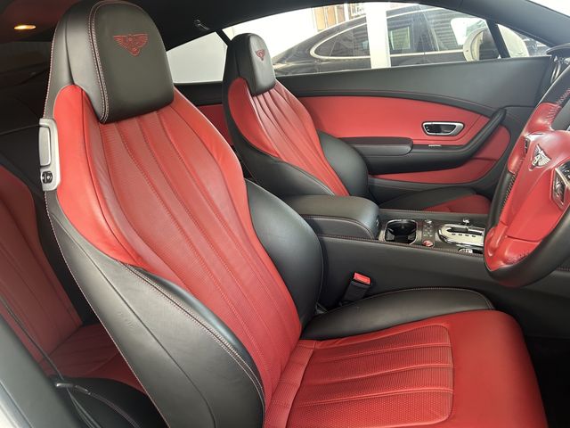 BENTLEY COUPE 2014 Image 31