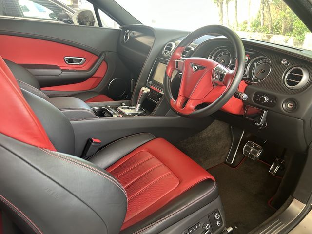 BENTLEY COUPE 2014 Image 31