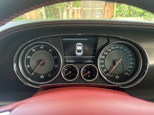 BENTLEY COUPE 2014 Image 31