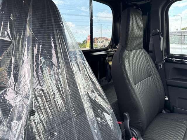 DAIHATSU HIJET TRUCK 4WD 2025 Image 31