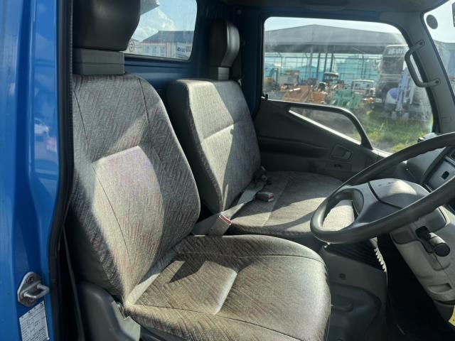 MITSUBISHI CANTER 1997 Image 31