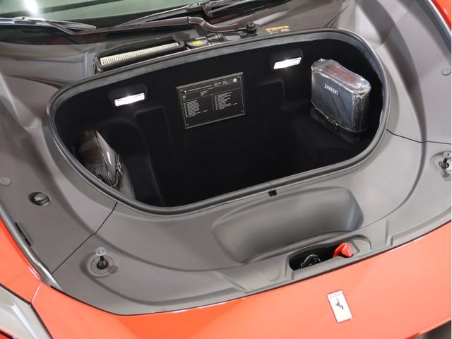 FERRARI F8 TRIBUTO 2022 Image 31