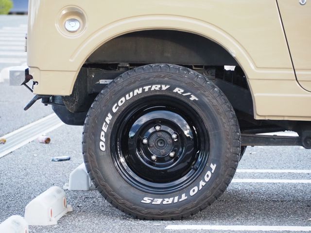 SUZUKI JIMNY 4WD 1996 Image 31