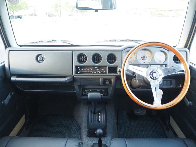 SUZUKI JIMNY 4WD 1996 Image 31