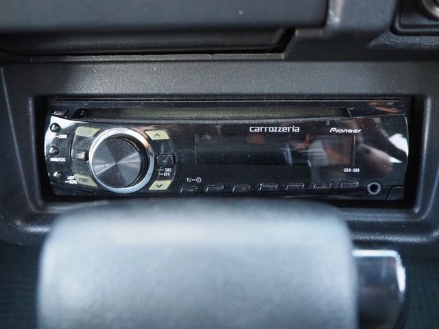 SUZUKI JIMNY 4WD 1996 Image 31