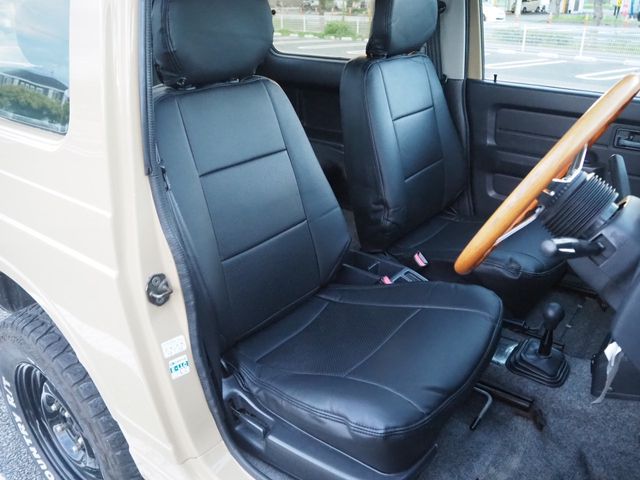 SUZUKI JIMNY 4WD 1996 Image 31