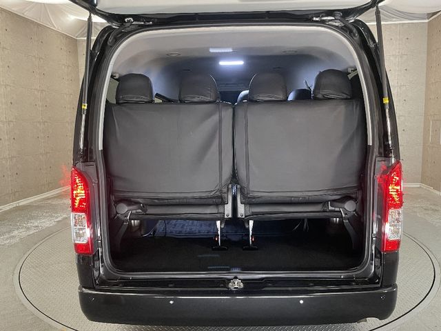 TOYOTA HIACE WAGON 2021 Image 31