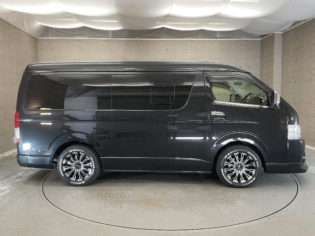 TOYOTA HIACE WAGON 2021 Image 31