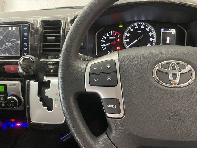 TOYOTA HIACE WAGON 2021 Image 31