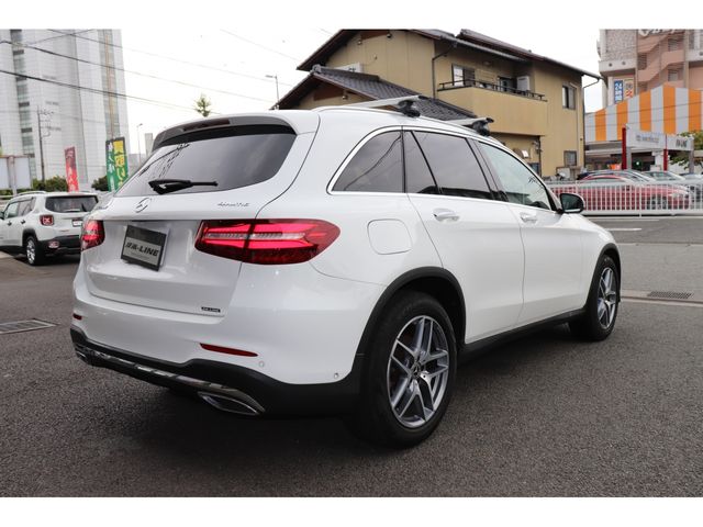 MERCEDES BENZ GLC CL 2018 Image 31
