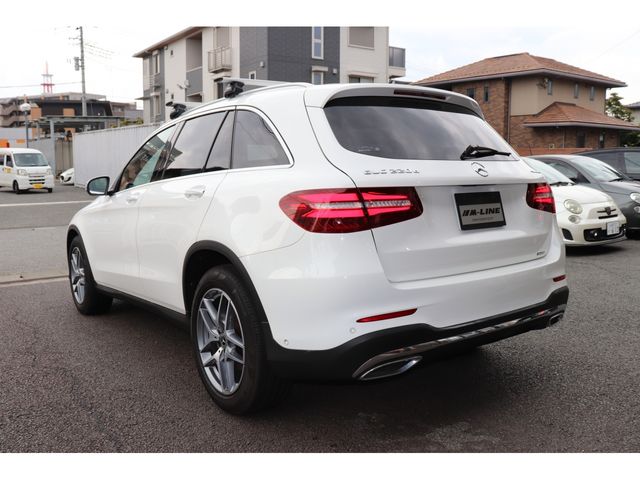 MERCEDES BENZ GLC CL 2018 Image 31