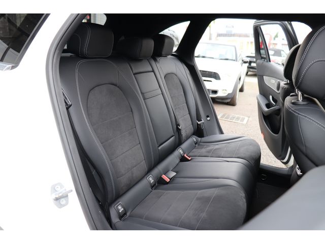 MERCEDES BENZ GLC CL 2018 Image 31