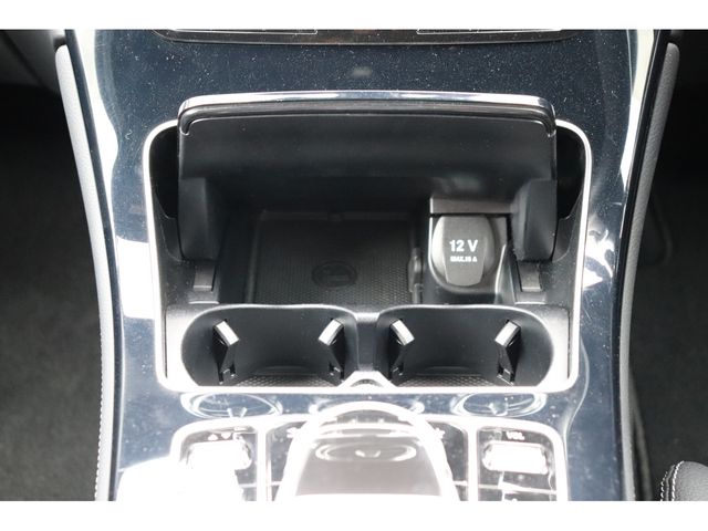 MERCEDES BENZ GLC CL 2018 Image 31