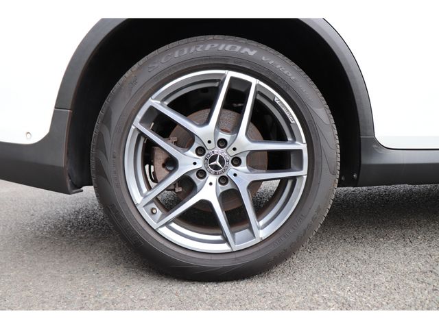 MERCEDES BENZ GLC CL 2018 Image 31