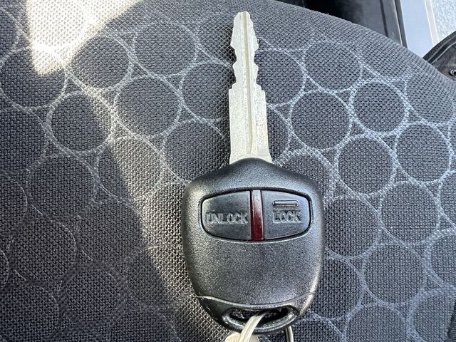 MITSUBISHI MIRAGE HATCHBACK 2012 Image 31