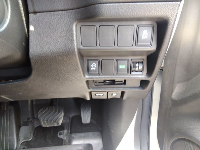 NISSAN X-TRAIL 4WD 2014 Image 31