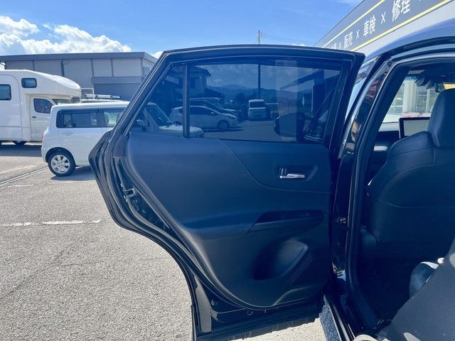 TOYOTA HARRIER 2WD 2023 Image 31