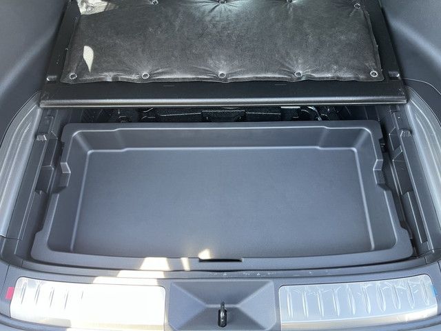 TOYOTA HARRIER 2WD 2023 Image 31