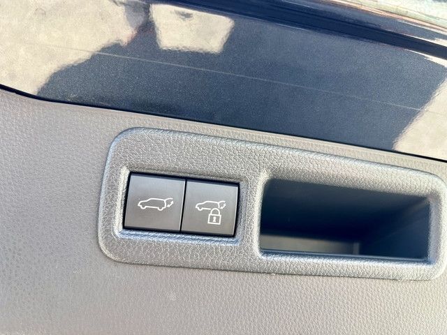 TOYOTA HARRIER 2WD 2023 Image 31