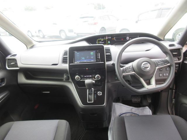 NISSAN SERENA  S-HYBRID 4WD 2020 Image 31