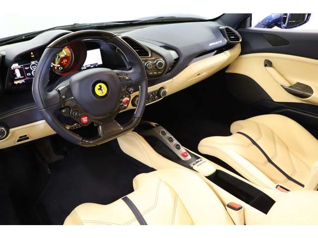 FERRARI 488GTB 2016 Image 31