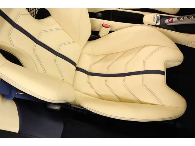 FERRARI 488GTB 2016 Image 31