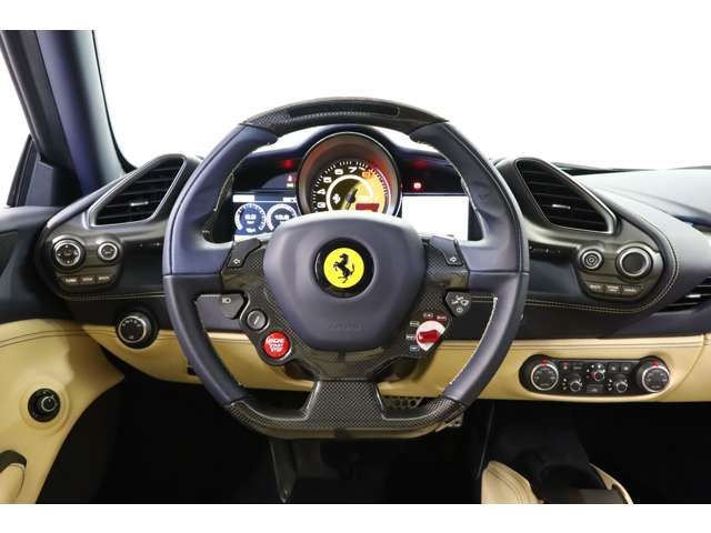 FERRARI 488GTB 2016 Image 31