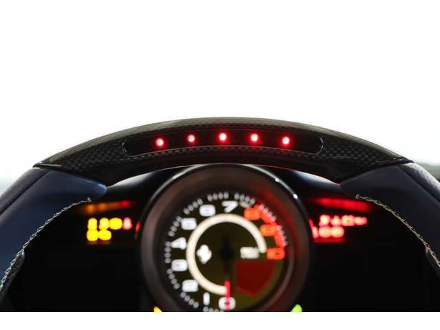 FERRARI 488GTB 2016 Image 31