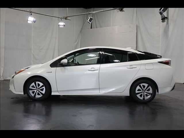 TOYOTA PRIUS 2018 Image 31